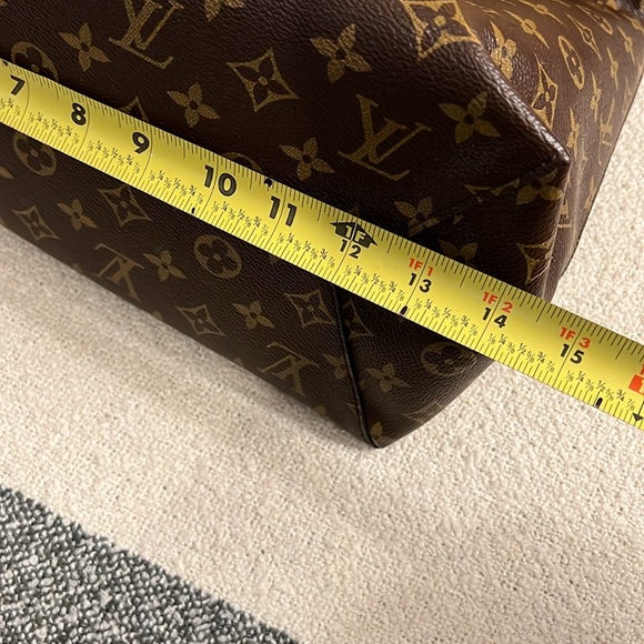 Authentic Louis Vuitton Flower Hobo monogram canvas bag - Picture 11 of 16